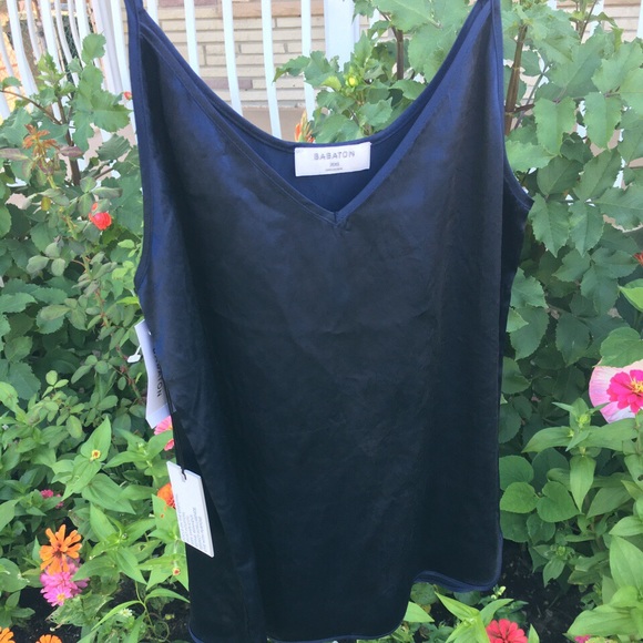 Aritzia Babaton Everly Camisole - Picture 2 of 4